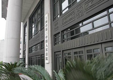 两法院均有管辖权，原告可以择一起诉